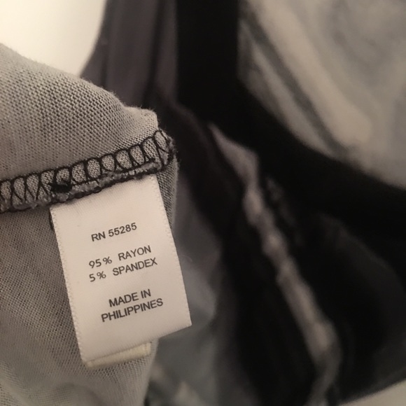 Dress. - Picture 3 of 3